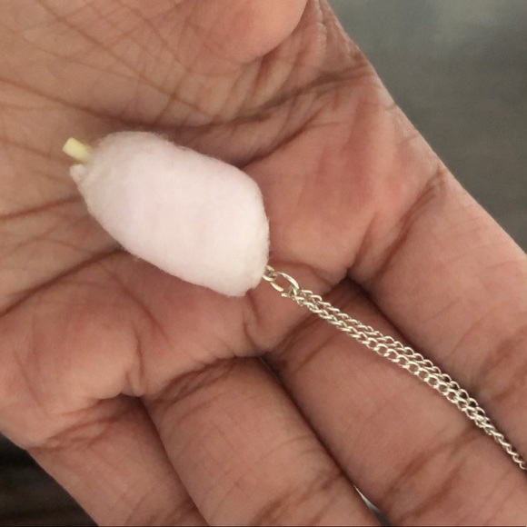 Claire’s cotton candy necklace - Picture 2 of 2
